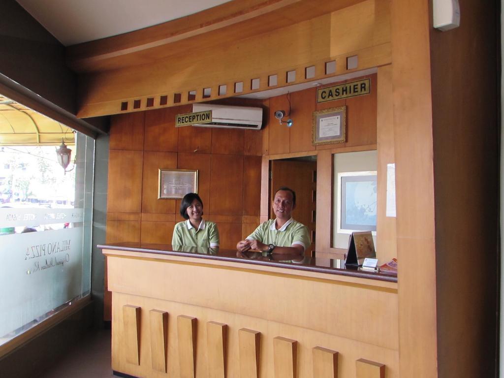 Hotel Wisata باليمبانغْ المظهر الخارجي الصورة
