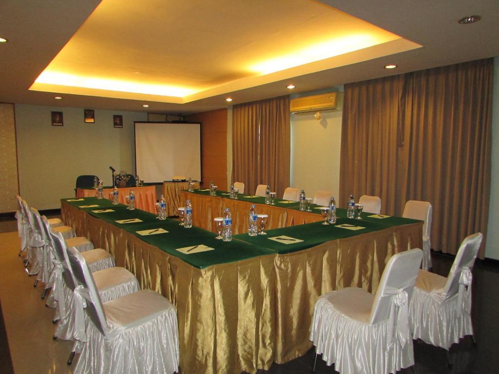 Hotel Wisata باليمبانغْ المظهر الخارجي الصورة