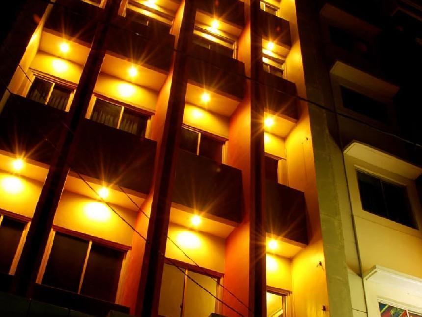 Hotel Wisata باليمبانغْ المظهر الخارجي الصورة